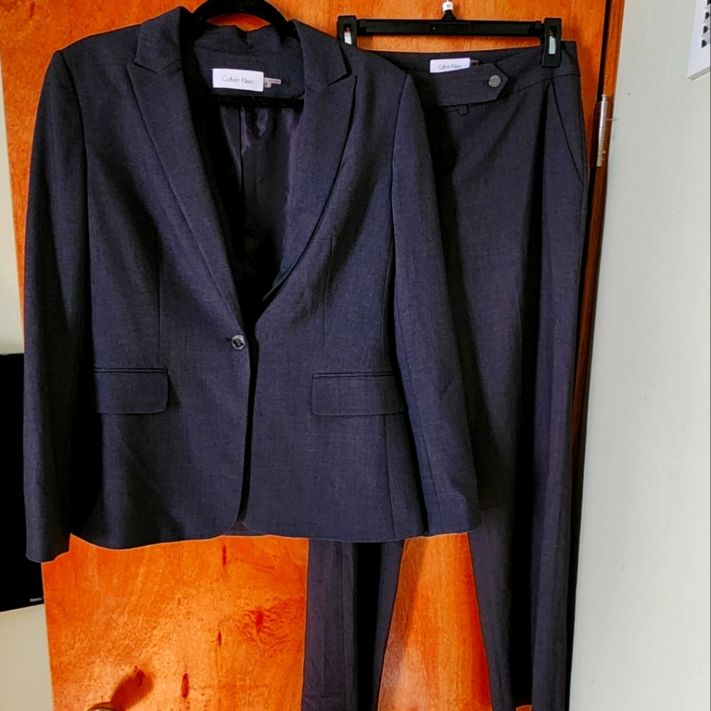 Calvin Klein Flare Professional Pant Suit